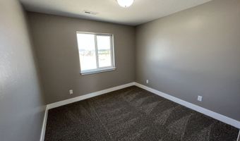 1715 Opal Dr, Elko, NV 89801