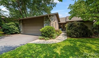 4 Governors Way, Asheville, NC 28804