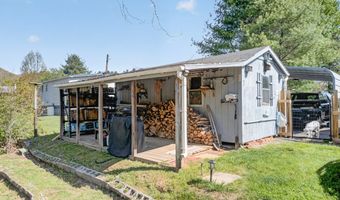 230 Cherry Ln, Bastian, VA 24314