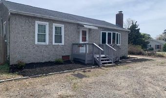 225 Admiral Ave, Beachwood, NJ 08722