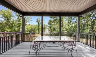 1194 Ninety-Nine Island Rd, Blacksburg, SC 29702