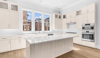 5029 Magnolia Cir, Addison, TX 75001