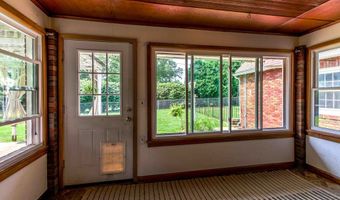 1060 Broad St, Ashland, OH 44805