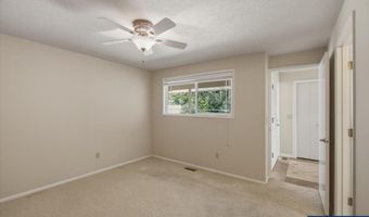 950 Edgewood Dr NW, Albany, OR 97321