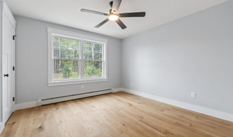 53 Woodbrey Ln, Standish, ME 04084