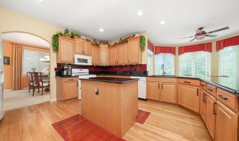25014 W Nicklaus Way, Antioch, IL 60002