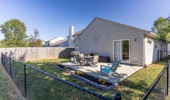 8140 Maple Stream Ln, Indianapolis, IN 46217