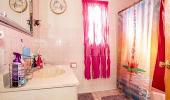 1818 Grant St, Aliquippa, PA 15001