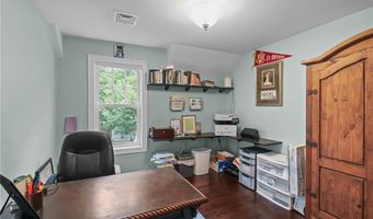 1004 Great Rd, Lincoln, RI 02865