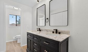 803 Eisenhower St, American Falls, ID 83211
