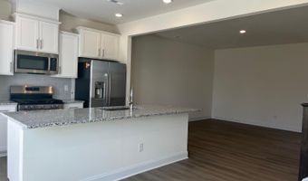 28 Hyacinth Ln, Angier, NC 27501