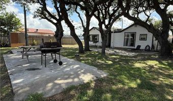 502 N Commercial St, Aransas Pass, TX 78336