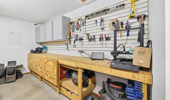 1408 Katherine St, Auburn, IN 46706