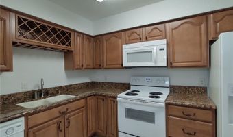 538 ORANGE Dr 11, Altamonte Springs, FL 32701