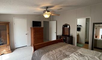 2560 County Road 340, Bell, FL 32619