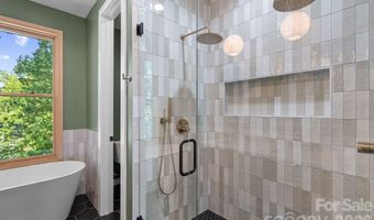 35 Grindstaff Dr, Asheville, NC 28803