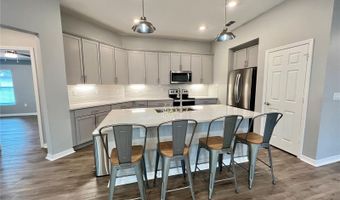 1572 MATTIE POINTE Pl, Auburndale, FL 33823