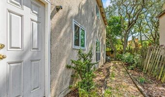 1741 SEMINOLE Rd, Atlantic Beach, FL 32233