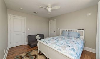 11057 Idaho St, Bay St. Louis, MS 39520