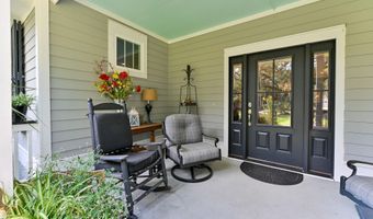 9 Bajala Dr E, Beaufort, SC 29907