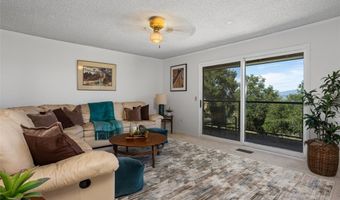 28410 Faircrest Way, Escondido, CA 92026