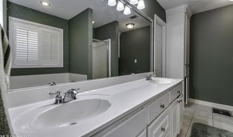 204 Holmar Dr, Brandon, MS 39047