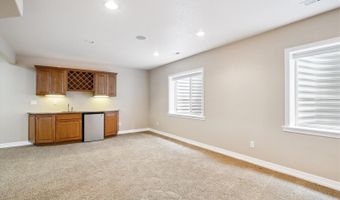 8225 W 67th Pl, Arvada, CO 80004