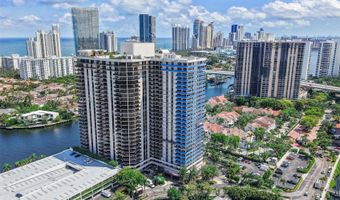 19667 Turnberry Way 7B, Aventura, FL 33180