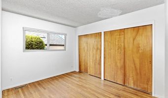 3230 EUREKA Pl, Carlsbad, CA 92008