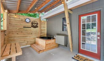 109 Bowie St, Abbeville, SC 29620