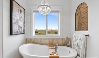161 Snake River Dr, American Falls, ID 83211