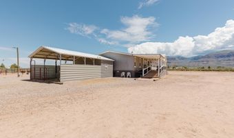 7 Mariposa Dr, Alamogordo, NM 88310