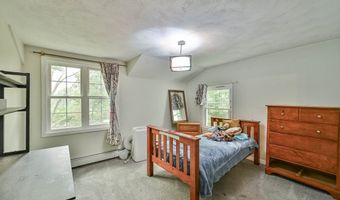 48 Central St, Auburn, MA 01501
