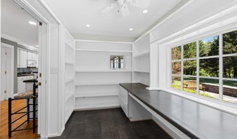480 DAWSONVILLE Rd, Barboursville, VA 22923