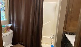 124 Russet Dr, Ardmore, OK 73401