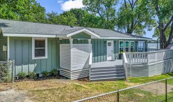 712 W Lake Dr, Weatherford, TX 76087
