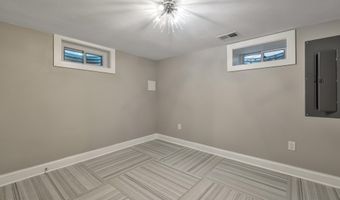 628 GREAT FALLS Rd, Rockville, MD 20850