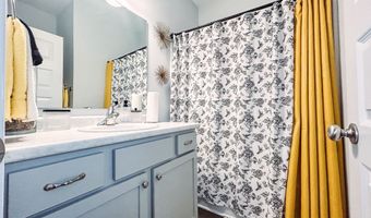 1667 SE Arnold Dr, Allenhurst, GA 31301