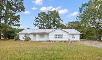 821 Penny Rd, Angier, NC 27501