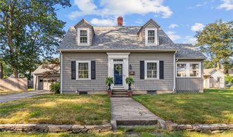 21 Earlham Way, Warwick, RI 02886