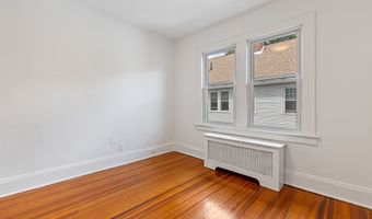 135 Dover Rd, West Hartford, CT 06119