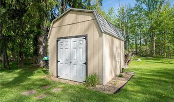 594 Herr Rd, Angola, NY 14006