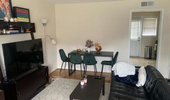 732 N OAKLAND St, Arlington, VA 22203