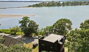 388 Sea View Dr, Warwick, RI 02889