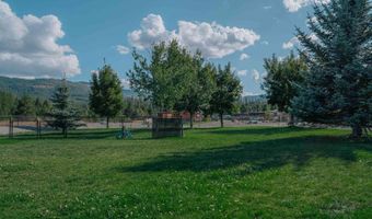51 Sand Trap Ln, Blanchard, ID 83804
