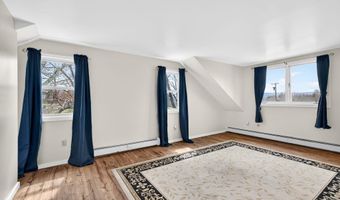 60 Airport Rd, Accord, NY 12404