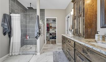 32302 S State Route W Hwy, Archie, MO 64725