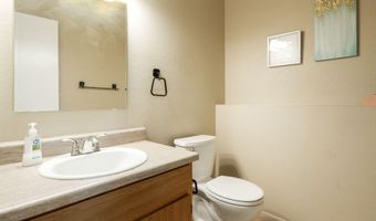 280 S ELIZABETH Way 26, Chandler, AZ 85225