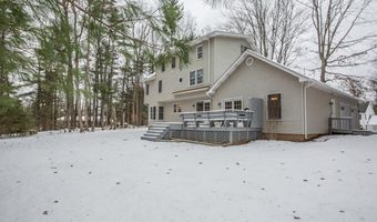 504 WANDERING Ln, Beaver, WV 25813