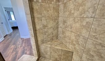 106 Cambridge Cv, Batesville, MS 38606
